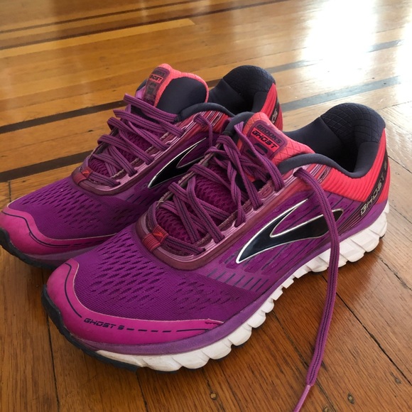 brooks ghost 9 womens size 9.5